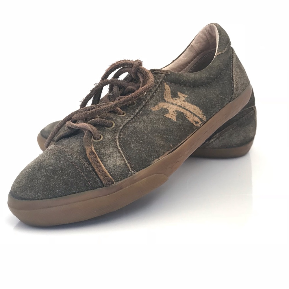 Frye Kira Suede Sneaker 1863 Distressed Low 5.5